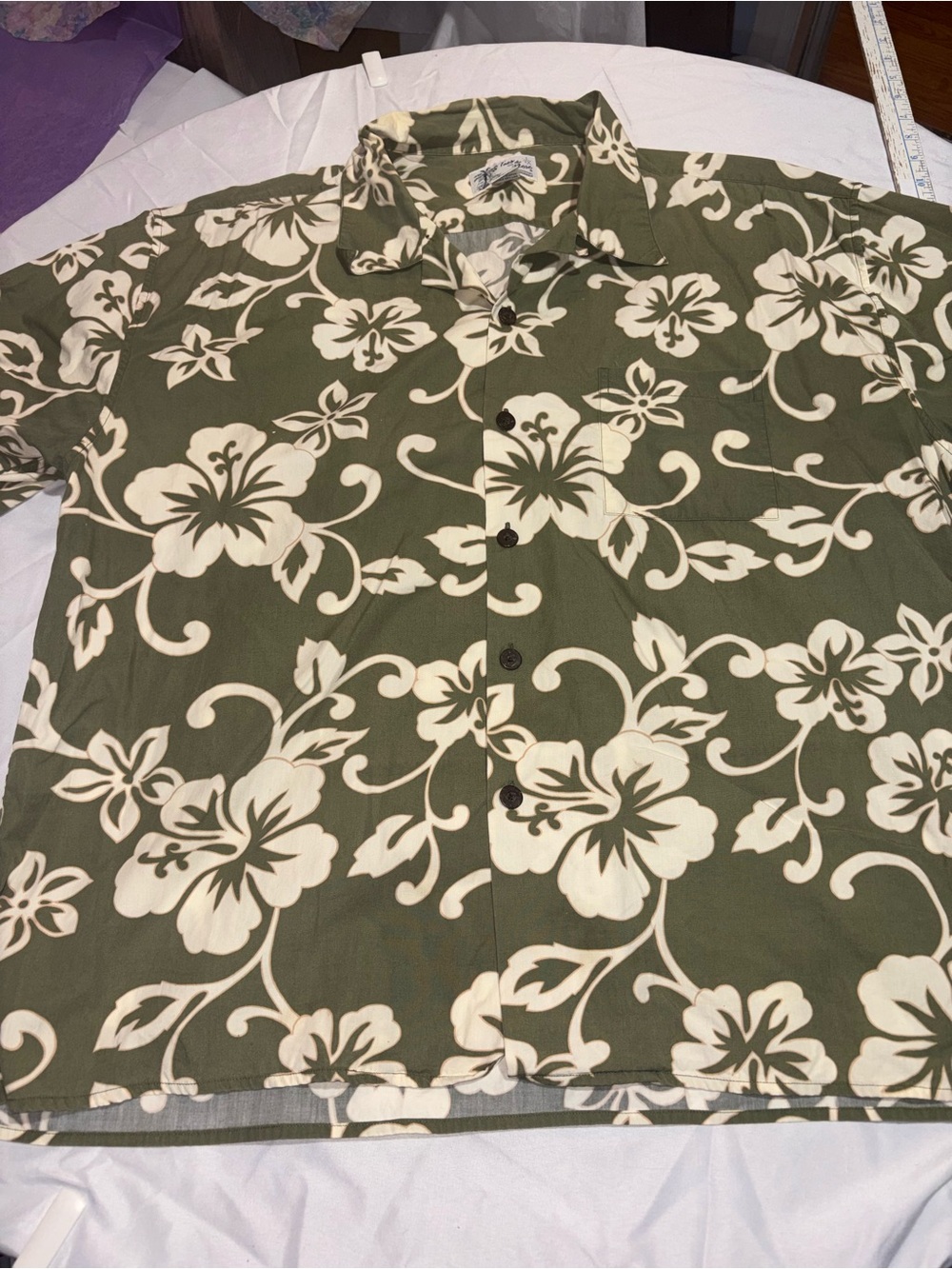 Toes on the Nose short sleeve shirt